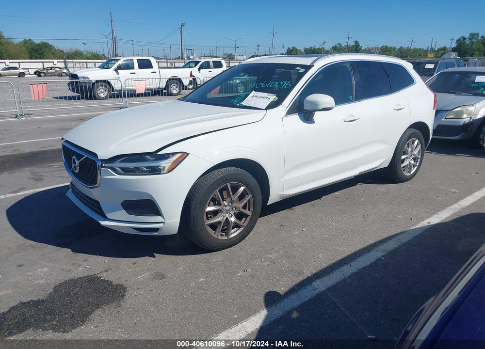 2020 VOLVO XC60 T5 MOMENTUM VIN: YV4102RK7L1582730
