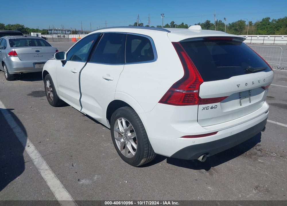 2020 VOLVO XC60 T5 MOMENTUM VIN: YV4102RK7L1582730