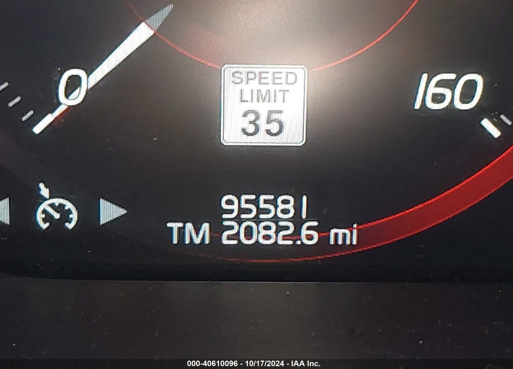 2020 VOLVO XC60 T5 MOMENTUM VIN: YV4102RK7L1582730