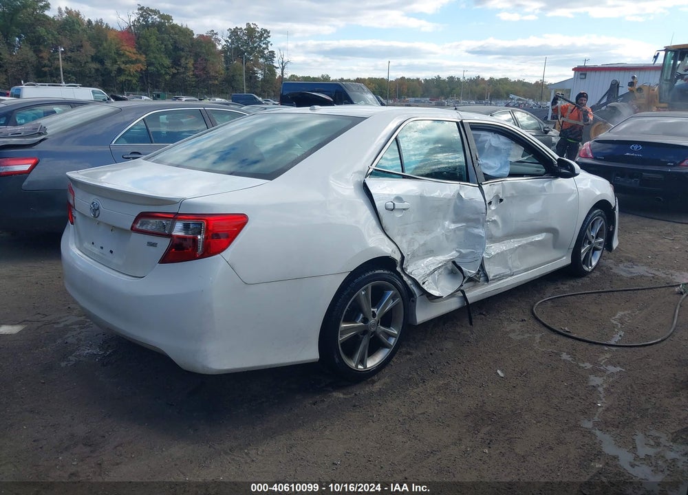 2014 TOYOTA CAMRY SE SPORT VIN: 4T1BF1FK5EU727569