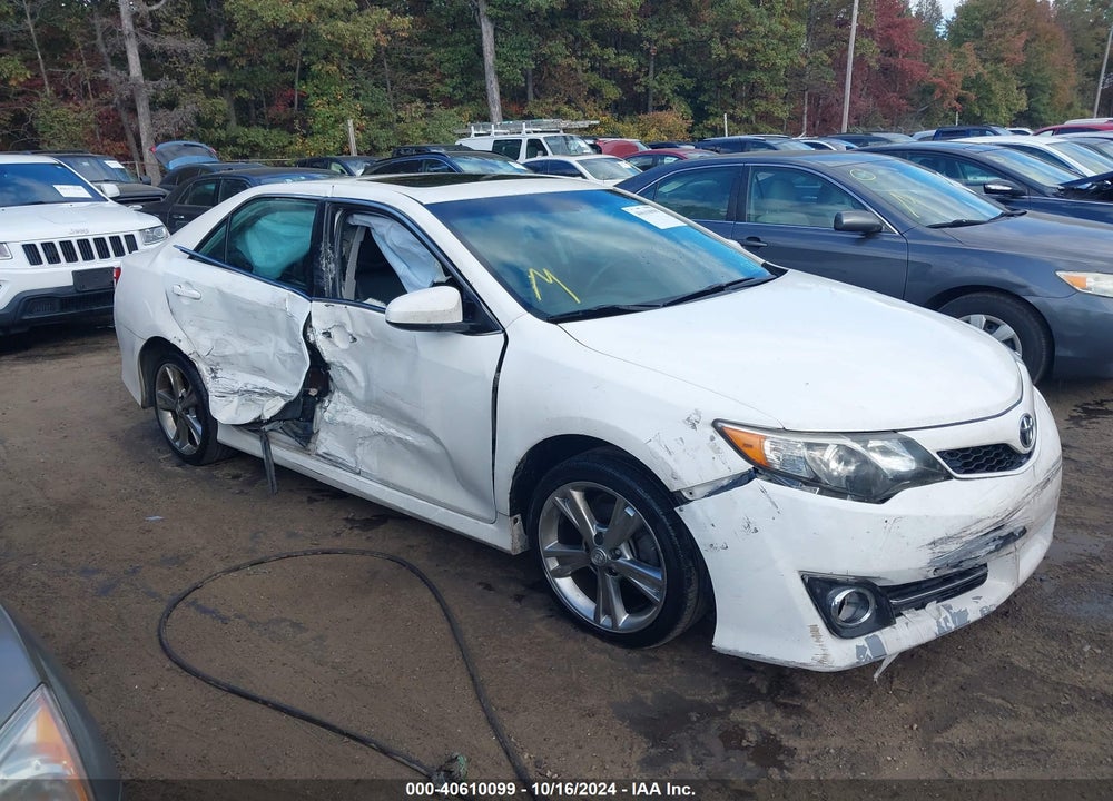 2014 TOYOTA CAMRY SE SPORT VIN: 4T1BF1FK5EU727569