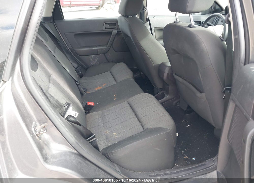 2009 FORD FOCUS SE VIN: 1FAHP35N59W105704