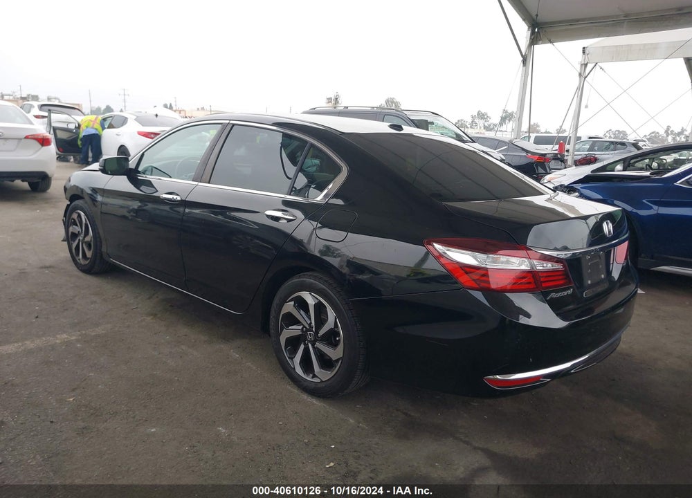 2017 HONDA ACCORD EX-L VIN: 1HGCR2F87HA212364