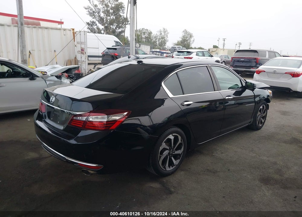 2017 HONDA ACCORD EX-L VIN: 1HGCR2F87HA212364