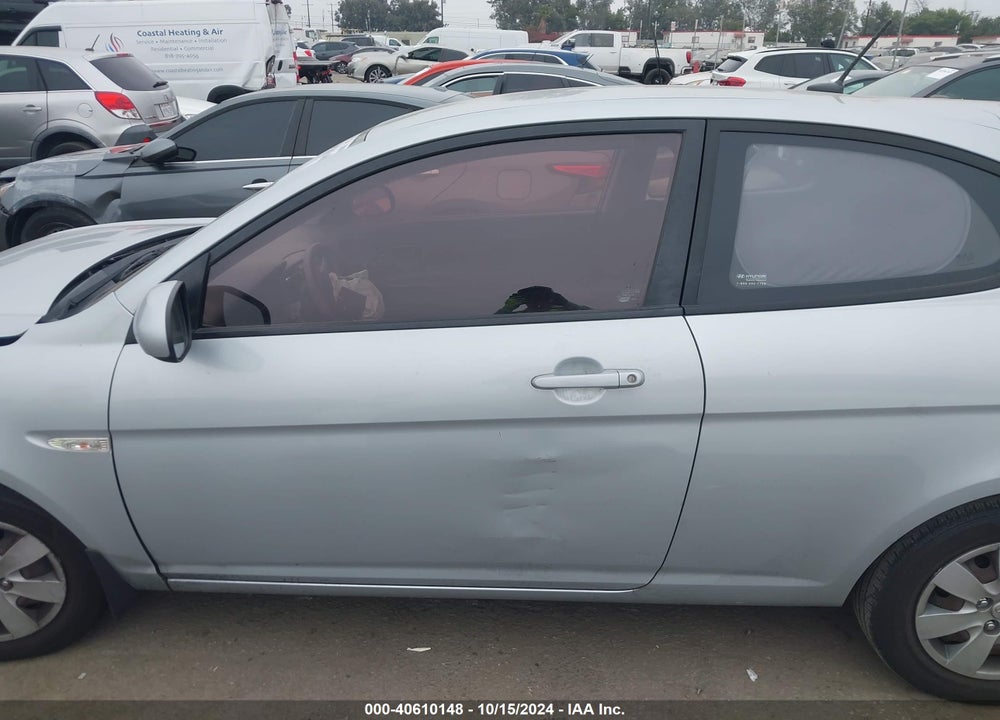 2010 HYUNDAI ACCENT GS VIN: KMHCM3AC1AU172605