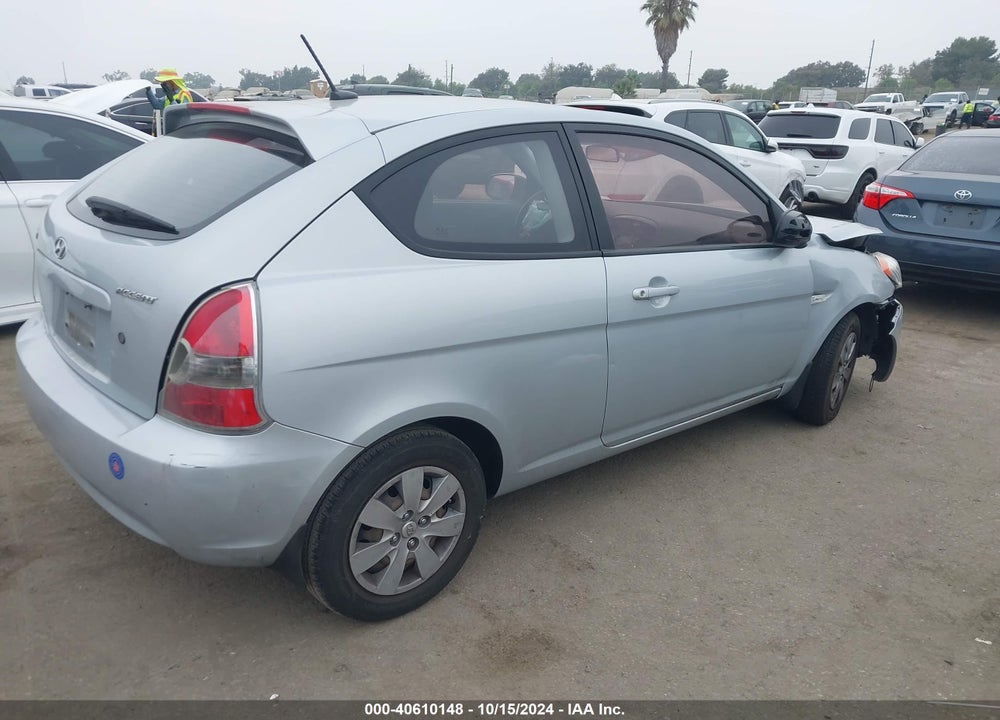 2010 HYUNDAI ACCENT GS VIN: KMHCM3AC1AU172605