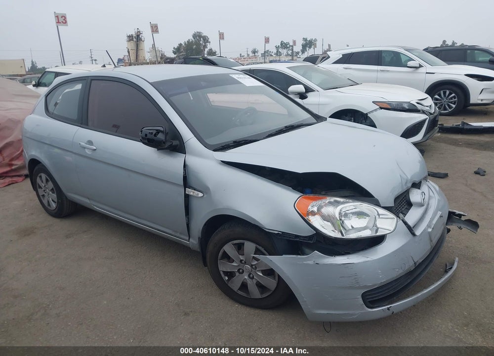 2010 HYUNDAI ACCENT GS VIN: KMHCM3AC1AU172605
