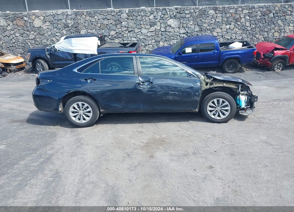 2017 TOYOTA CAMRY LE VIN: 4T1BF1FK7HU383487