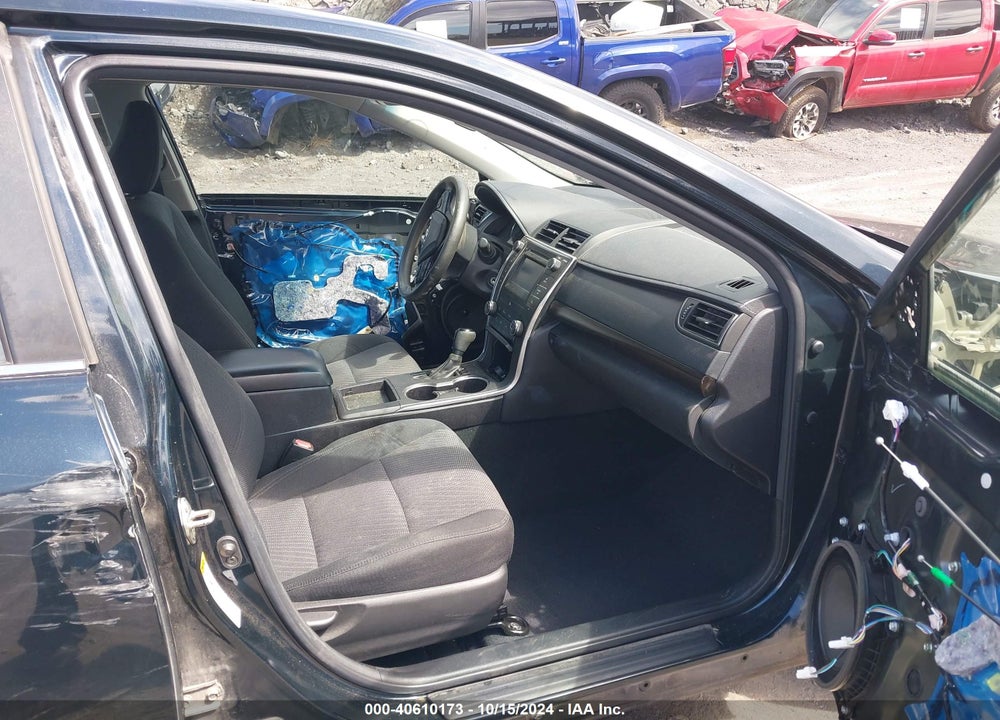 2017 TOYOTA CAMRY LE VIN: 4T1BF1FK7HU383487