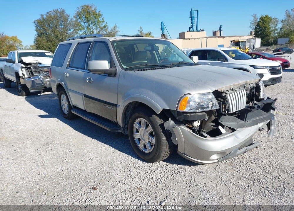 2005 LINCOLN NAVIGATOR VIN: 5LMFU28595LJ04639