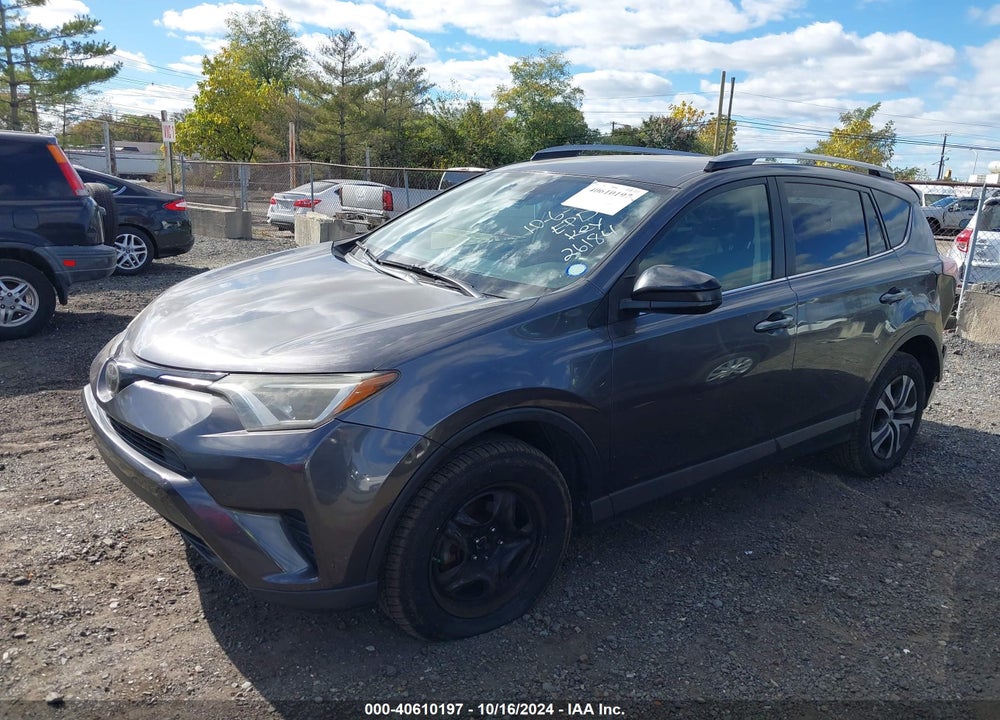 2018 TOYOTA RAV4 LE VIN: JTMZFREV1JJ726184