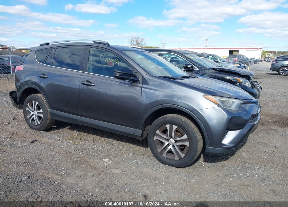 2018 TOYOTA RAV4 LE VIN: JTMZFREV1JJ726184