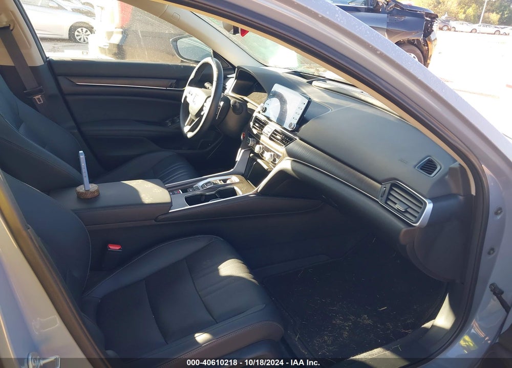 2022 HONDA ACCORD HYBRID TOURING VIN: 1HGCV3F96NA030239