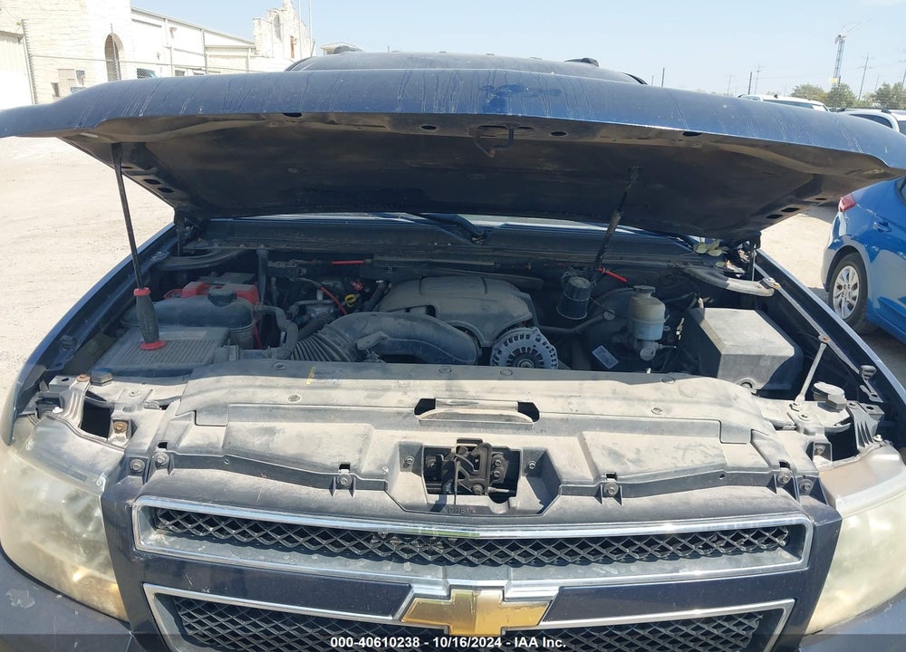 2007 CHEVROLET TAHOE LS VIN: 1GNFC130X7R222979
