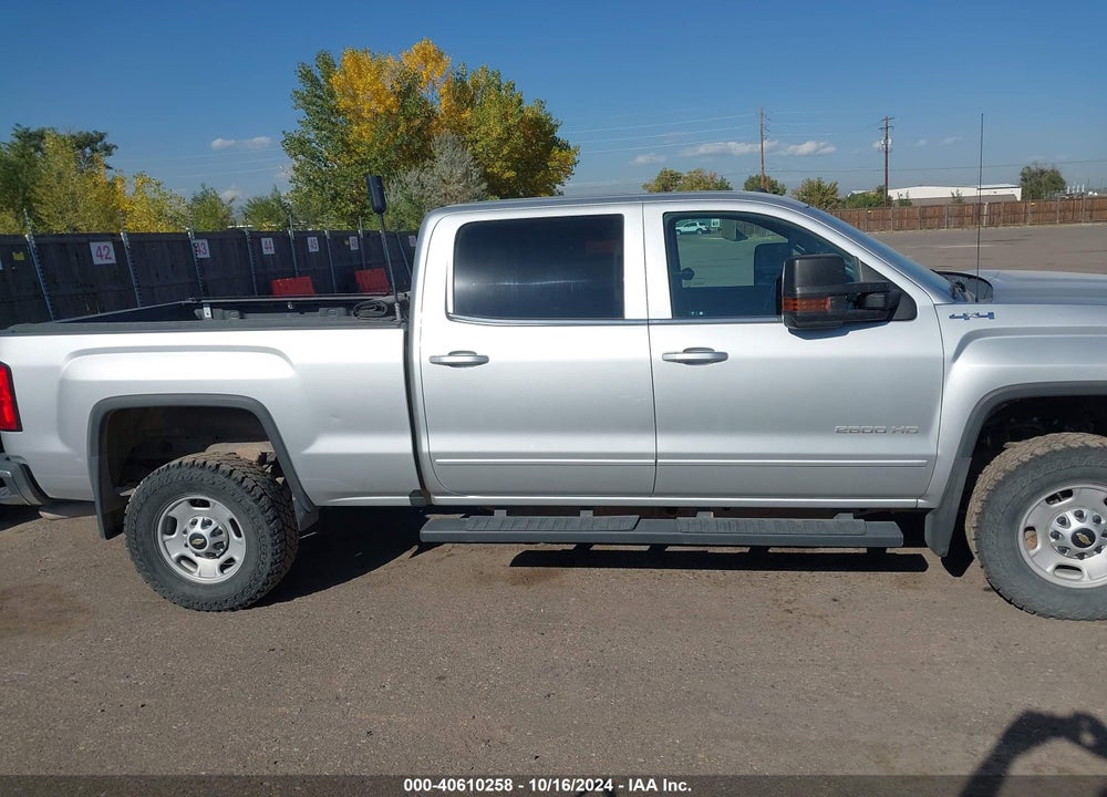 2019 GMC SIERRA 2500HD SLE VIN: 1GT12PEG7KF165427
