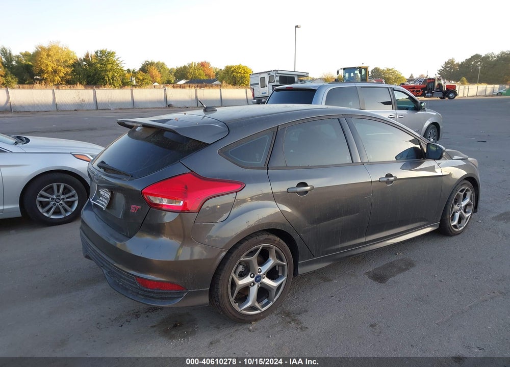 2016 FORD FOCUS ST VIN: 1FADP3L9XGL331515
