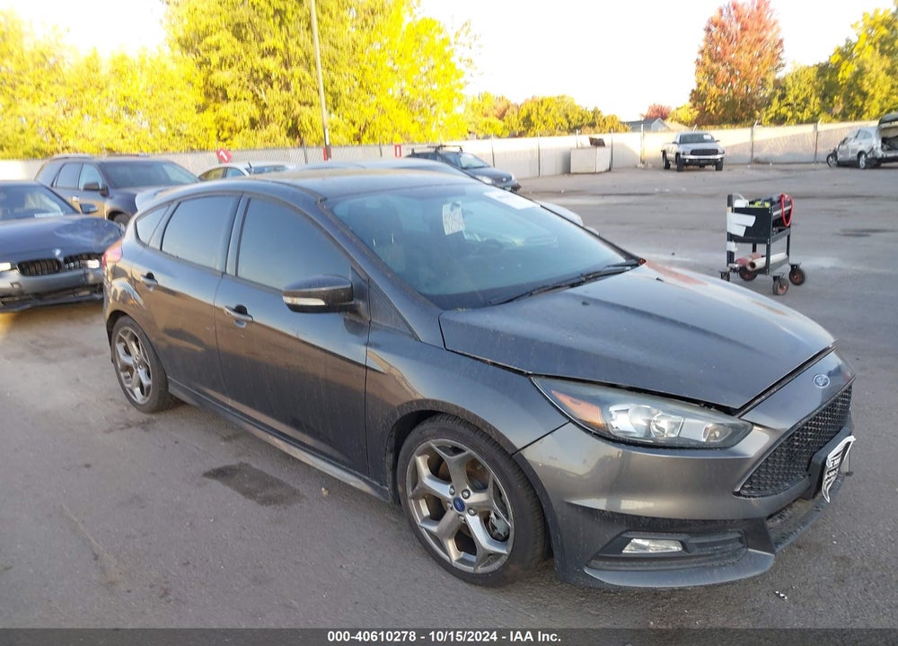 2016 FORD FOCUS ST VIN: 1FADP3L9XGL331515