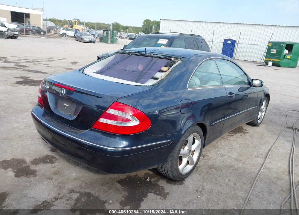 2005 MERCEDES-BENZ CLK 320 VIN: WDBTJ65J35F155160