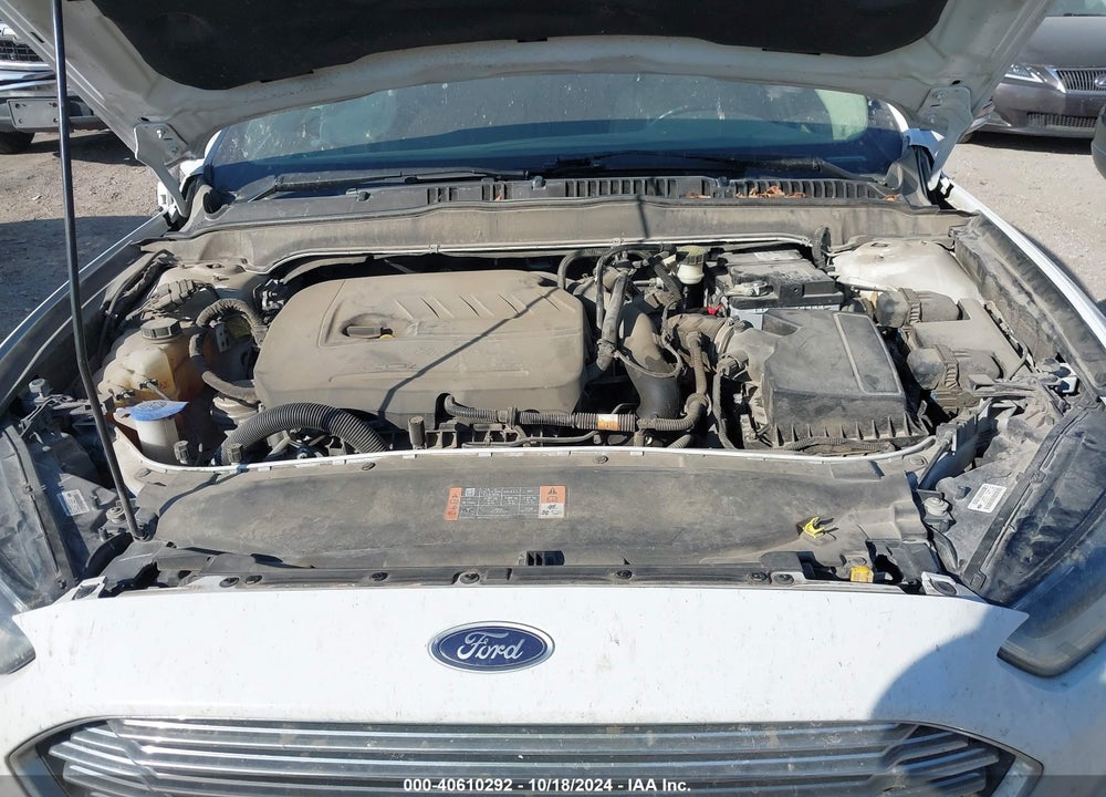 2015 FORD FUSION SE VIN: 3FA6P0HD9FR279749