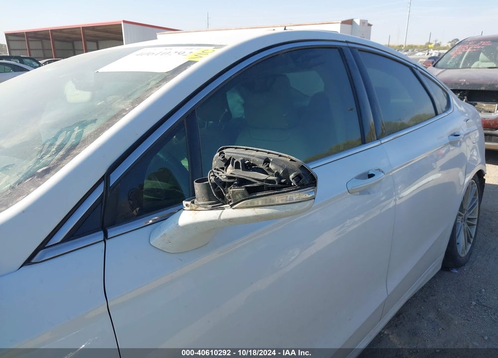 2015 FORD FUSION SE VIN: 3FA6P0HD9FR279749