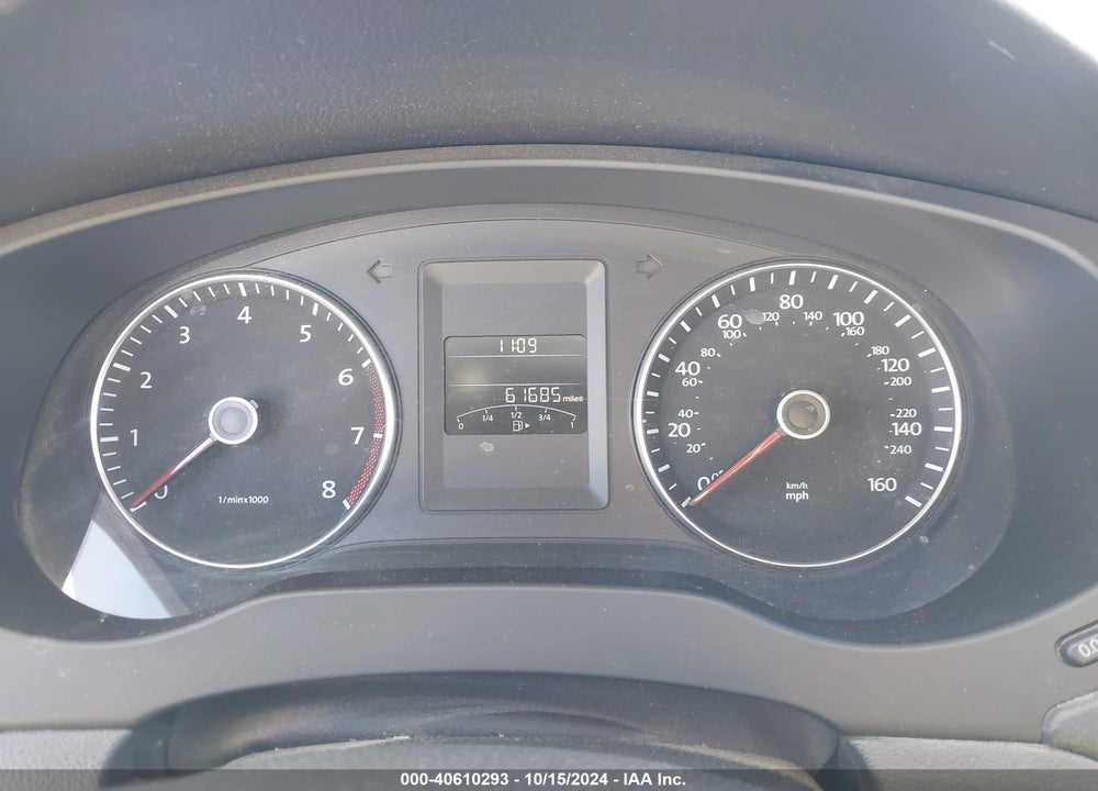 2014 VOLKSWAGEN JETTA 1.8T SE VIN: 3VWD17AJ2EM206825