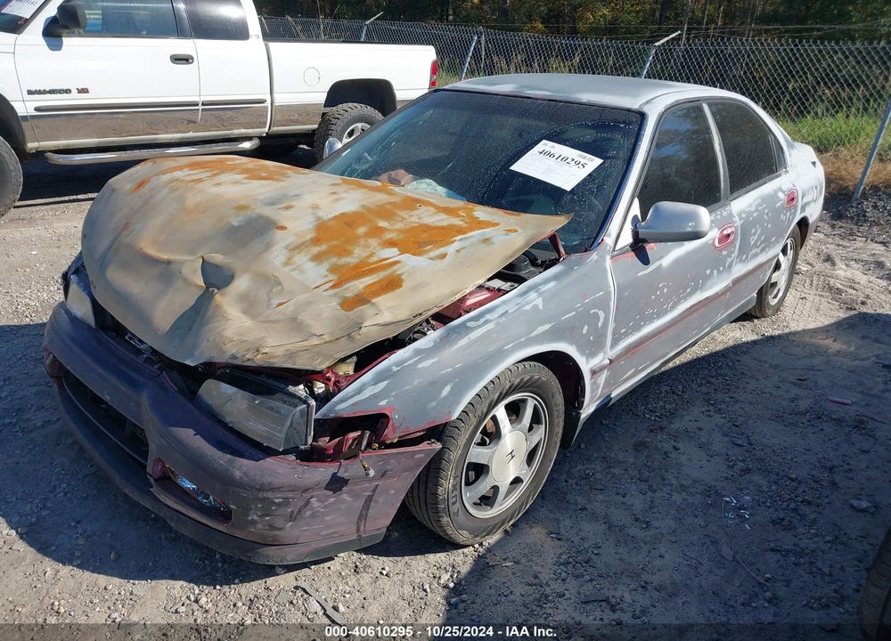 1994 HONDA ACCORD LX/EX VIN: 1HGCD5532RA046827