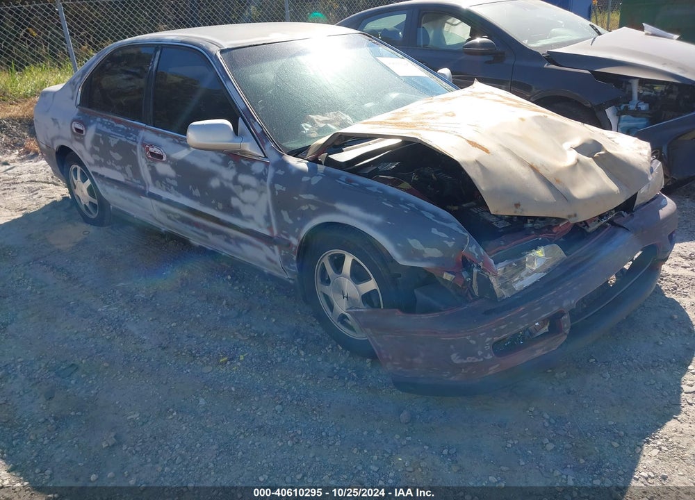 1994 HONDA ACCORD LX/EX VIN: 1HGCD5532RA046827