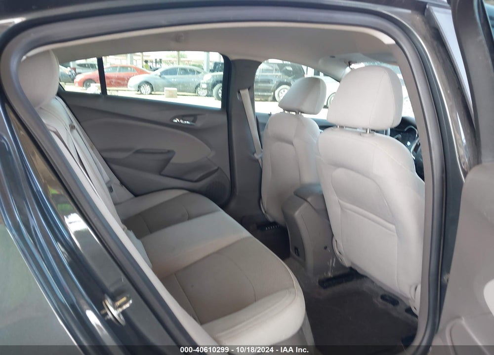 2018 CHEVROLET CRUZE LT AUTO VIN: 3G1BE6SM3JS569425