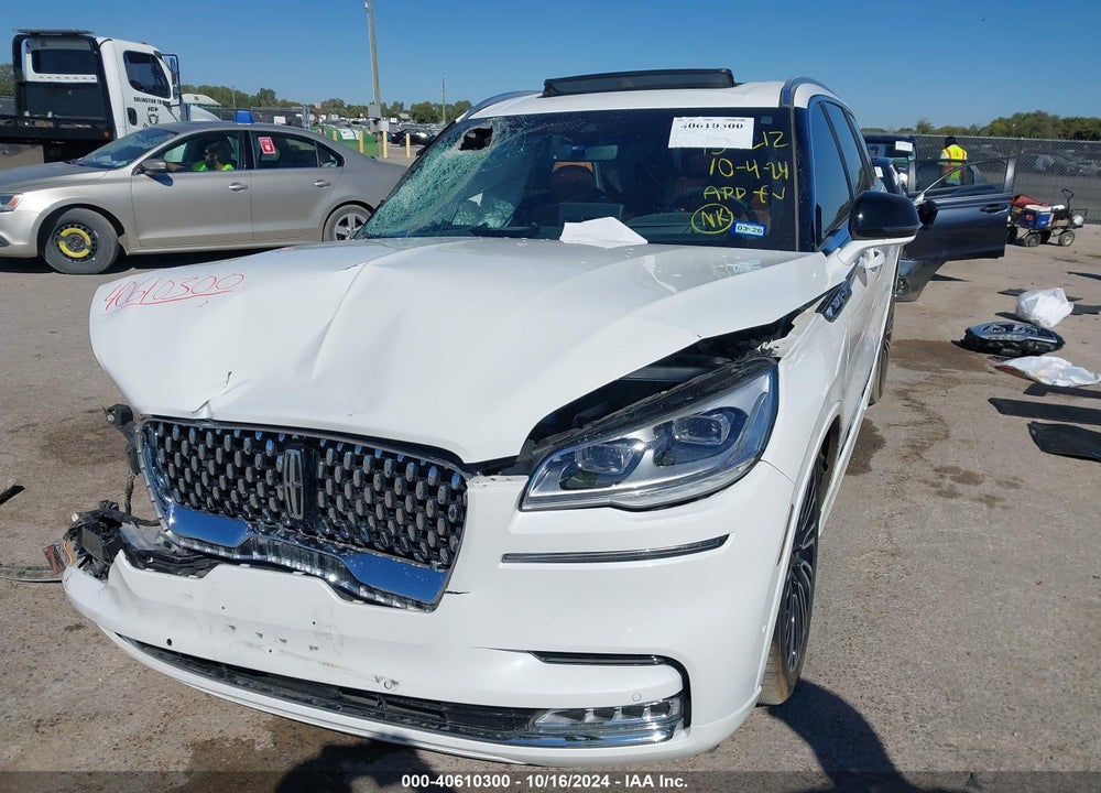2023 LINCOLN AVIATOR BLACK LABEL VIN: 5LM5J9XC9PGL26476