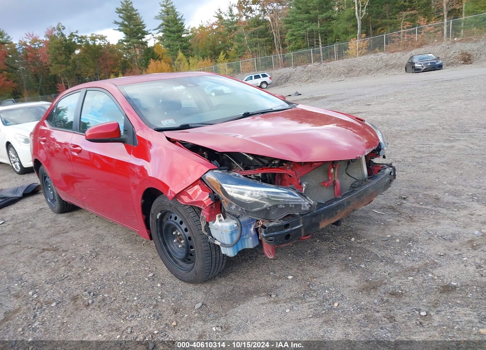 2018 TOYOTA COROLLA LE VIN: 2T1BURHE8JC121822