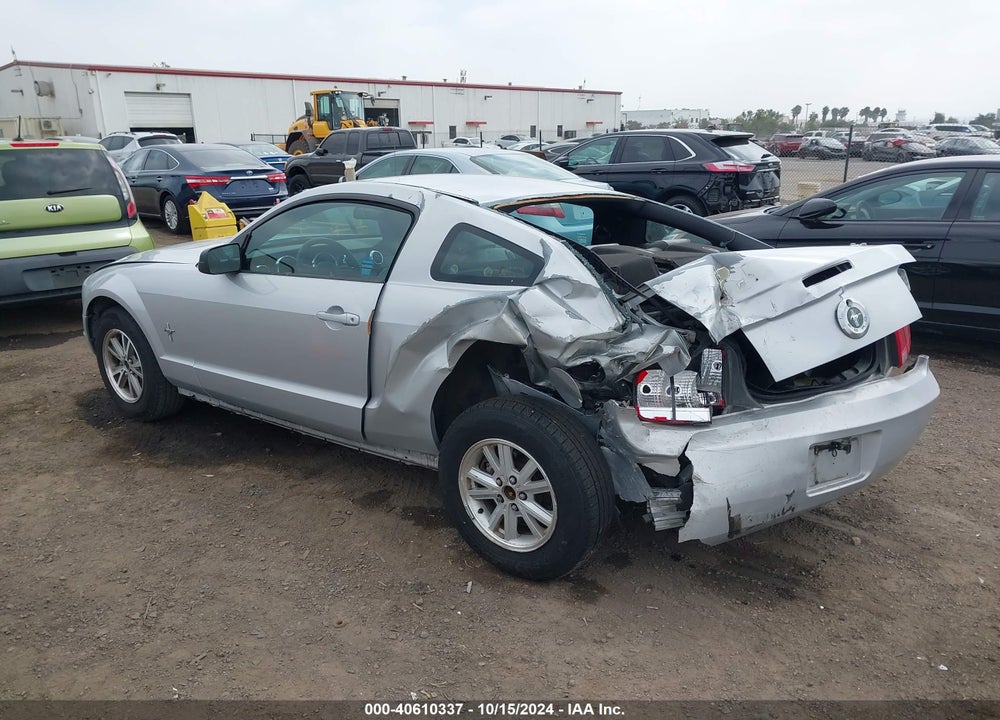 2005 FORD MUSTANG V6 DELUXE/V6 PREMIUM VIN: 1ZVFT80N355159632