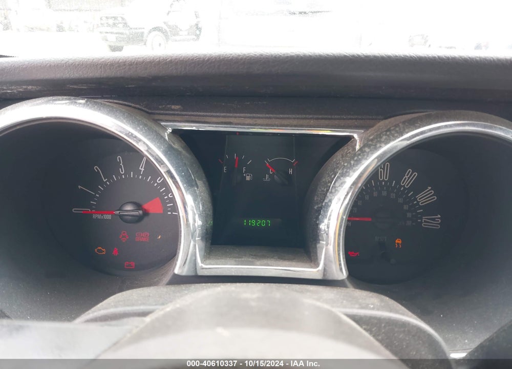 2005 FORD MUSTANG V6 DELUXE/V6 PREMIUM VIN: 1ZVFT80N355159632