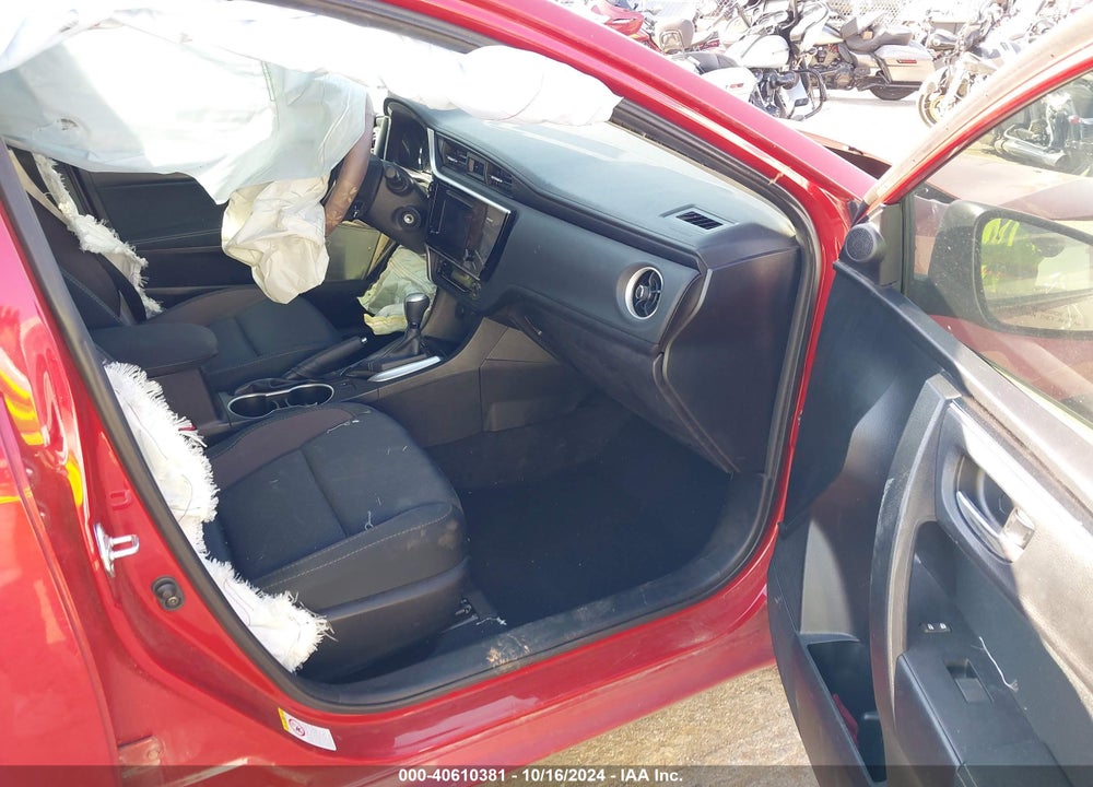 2017 TOYOTA COROLLA LE VIN: 5YFBURHE6HP735164