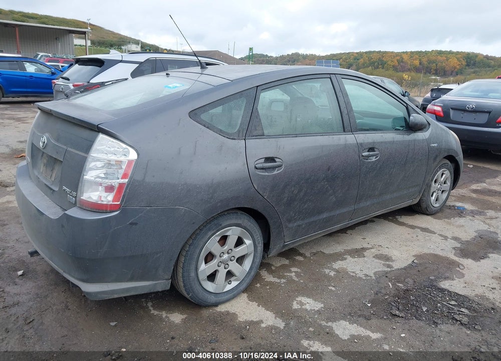 2008 TOYOTA PRIUS VIN: JTDKB20U683390033