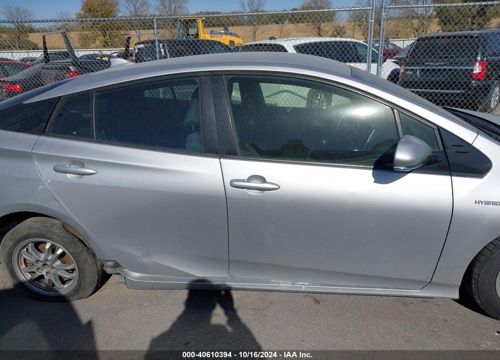 2017 TOYOTA PRIUS VIN: JTDKARFU3H3531157