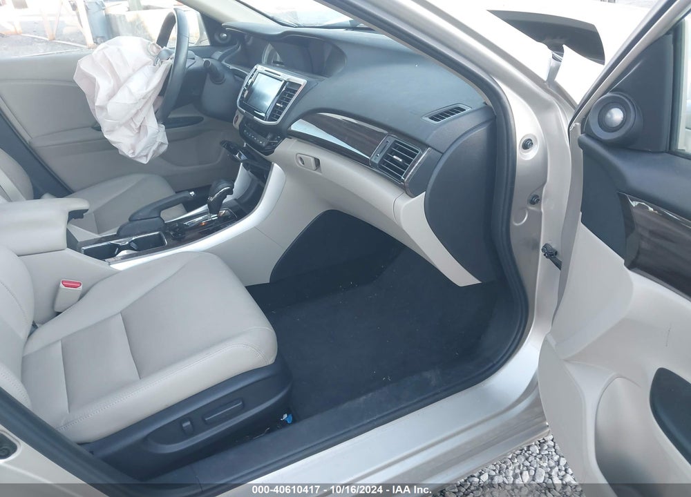 2017 HONDA ACCORD EX-L V6 VIN: 1HGCR3F00HA002513