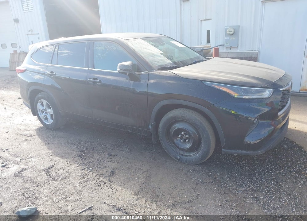 2021 TOYOTA HIGHLANDER LE VIN: 5TDBZRBH1MS529661