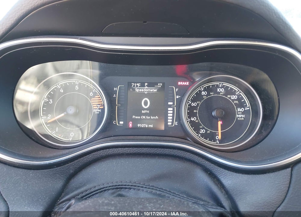2019 JEEP CHEROKEE LATITUDE FWD VIN: 1C4PJLCB7KD469592