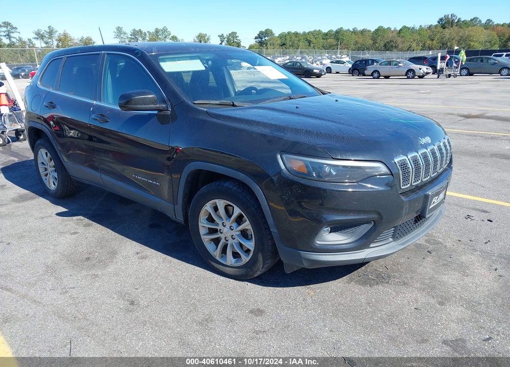 2019 JEEP CHEROKEE LATITUDE FWD VIN: 1C4PJLCB7KD469592