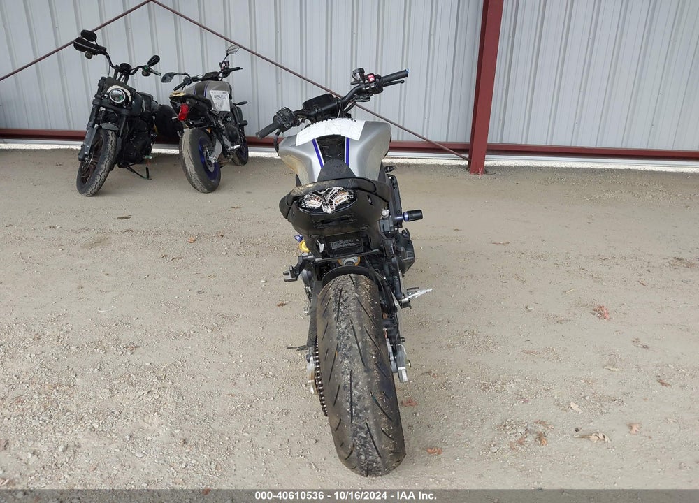 2023 YAMAHA MT09 DC VIN: JYARN72Y8PA000641
