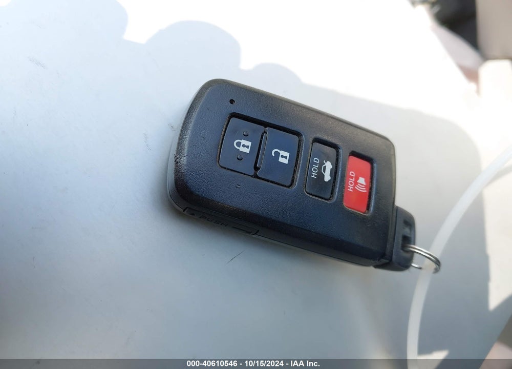 2013 TOYOTA CAMRY HYBRID LE VIN: 4T1BD1FK0DU091678