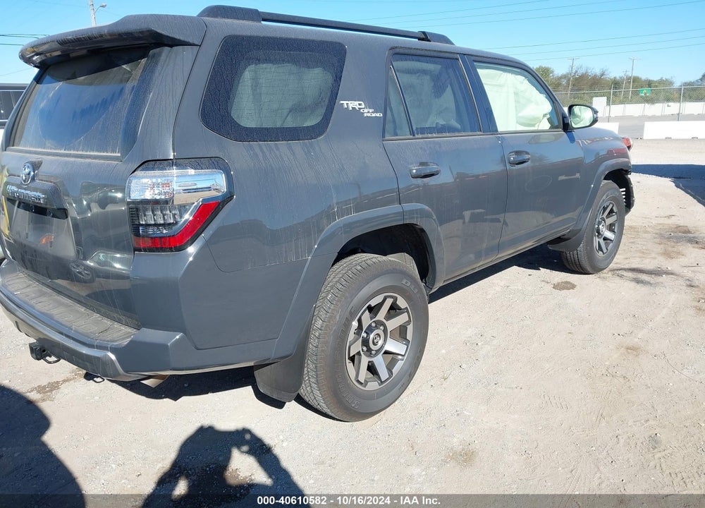 2024 TOYOTA 4RUNNER TRD OFF ROAD PREMIUM VIN: JTERU5JR8R6213886