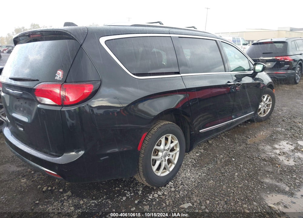 2020 CHRYSLER PACIFICA TOURING L VIN: 2C4RC1BG0LR284884