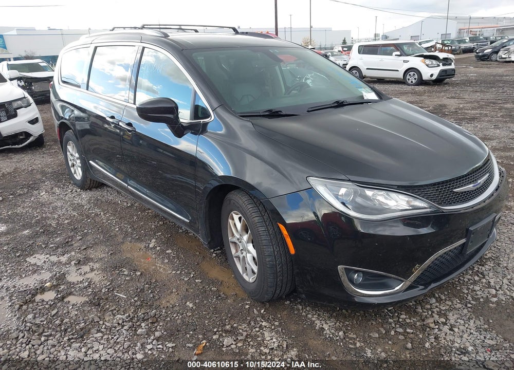 2020 CHRYSLER PACIFICA TOURING L VIN: 2C4RC1BG0LR284884