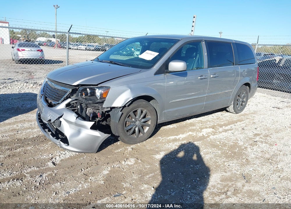 2015 CHRYSLER TOWN & COUNTRY S VIN: 2C4RC1HG4FR619477