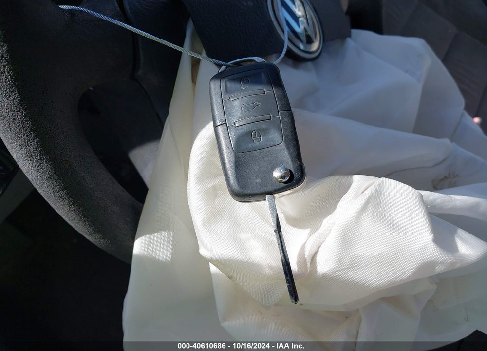 2001 VOLKSWAGEN JETTA GLS VIN: 3VWSK69M91M113002