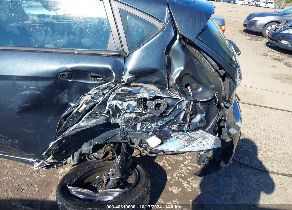 2011 FORD FIESTA SE VIN: 3FADP4EJ7BM228900