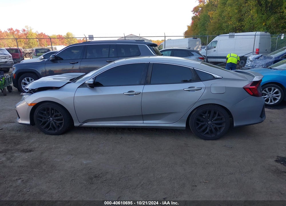 2017 HONDA CIVIC SI VIN: 2HGFC1E55HH705476
