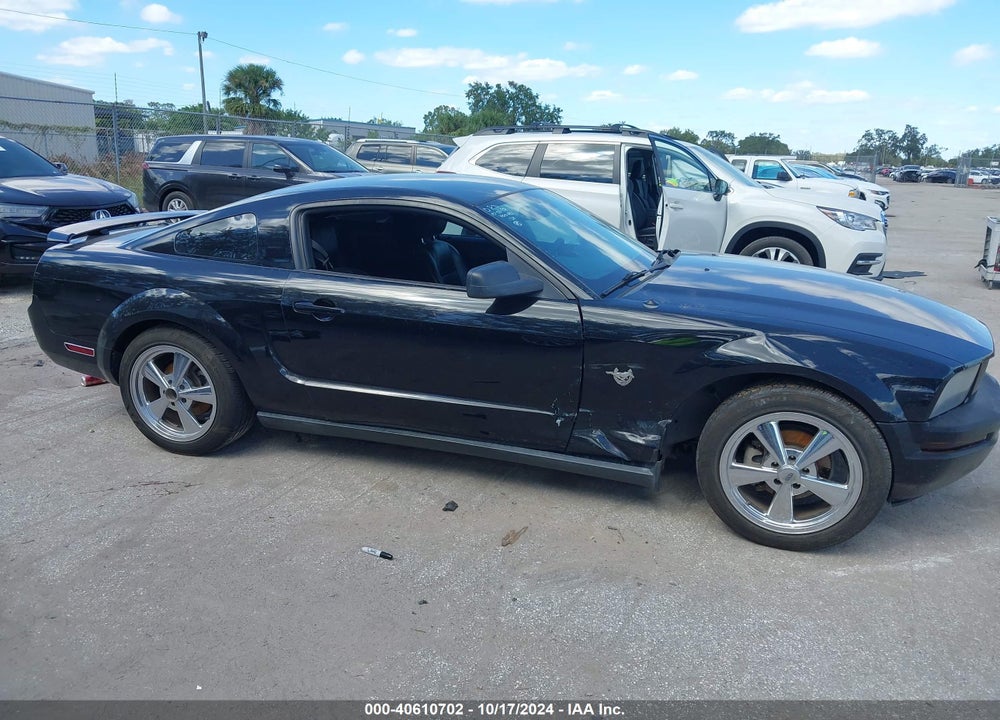 2009 FORD MUSTANG V6 PREMIUM VIN: 1ZVHT80N695127837