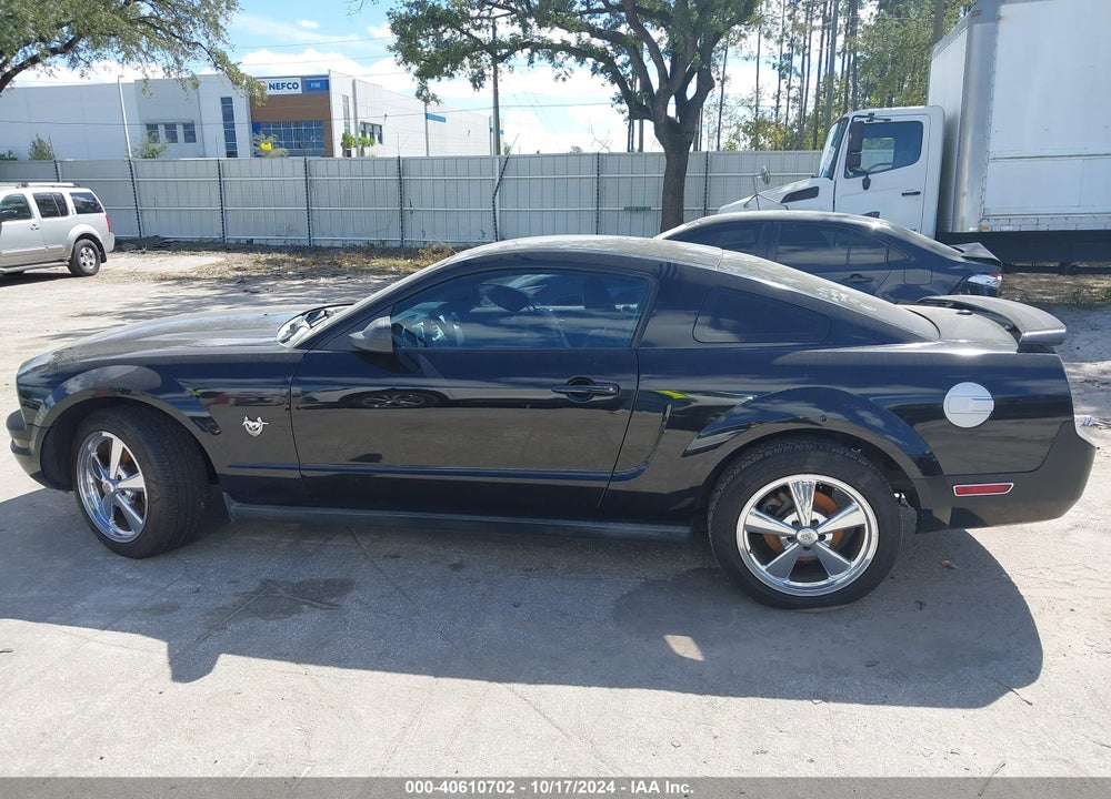2009 FORD MUSTANG V6 PREMIUM VIN: 1ZVHT80N695127837